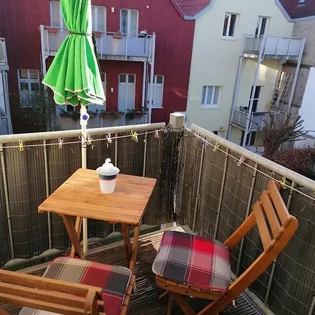 Apartment Am Wismarer Markt Mit Balkon - Abc329 *